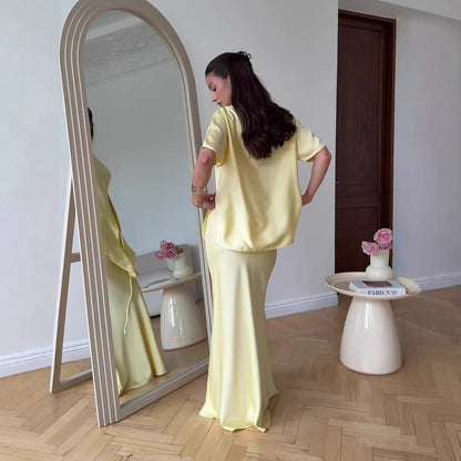 Robe Élégante Satinée