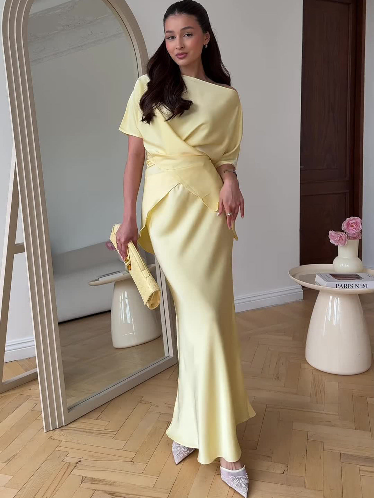 Robe Élégante Satinée